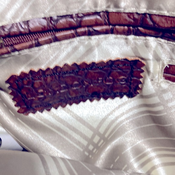 London Fog Croc embossed Faux Leather Satchel New - Picture 2 of 9